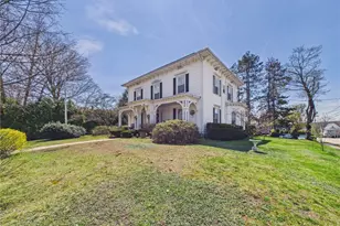 246 Harris Ave, Woonsocket, RI 02895 - Photo 36