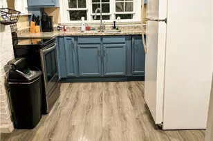 844 Boston Neck Rd, Narragansett, RI 02882 - Photo 12