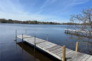 157 Betsey Williams Dr, Warwick, RI 02889 - Photo 2