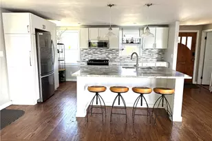 157 Betsey Williams Dr, Warwick, RI 02889 - Photo 18
