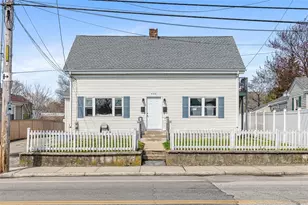 435 Broadway, East Providence, RI 02914 - Photo 4
