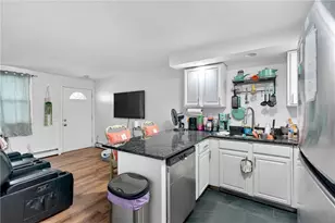 20 Hurdis St, North Providence, RI 02904 - Photo 8