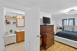 20 Hurdis St, North Providence, RI 02904 - Photo 18