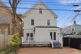 60 Prospect Hill St, Newport, RI 02840 - Photo 38