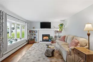 13 Garden Dr, Lincoln, RI 02865 - Photo 4