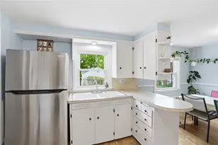 13 Garden Dr, Lincoln, RI 02865 - Photo 10