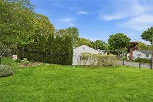 13 Garden Dr, Lincoln, RI 02865 - Photo 28