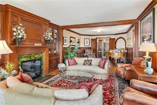 8 Walley St, Bristol, RI 02809 - Photo 10