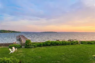 8 Walley St, Bristol, RI 02809 - Photo 50