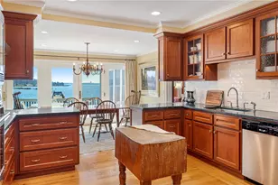 8 Walley St, Bristol, RI 02809 - Photo 18