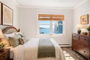 8 Walley St, Bristol, RI 02809 - Photo 34
