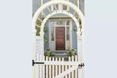 8 Walley Street, Bristol, RI 02809 - Photo 2