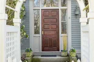 8 Walley St, Bristol, RI 02809 - Photo 2