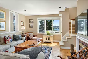 8 Walley St, Bristol, RI 02809 - Photo 22