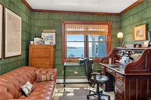 8 Walley St, Bristol, RI 02809 - Photo 30