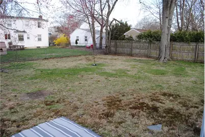 110 Kiwanee Road, Warwick, RI 02888 - Photo 10