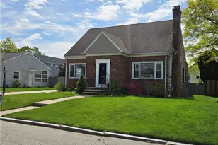 46 Mac Gregor St, Providence, RI 02904 - Photo 1