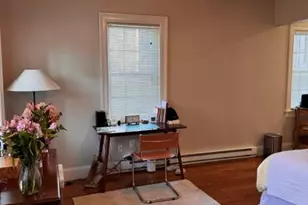 7 Sheldon St, Providence, RI 02906 - Photo 2