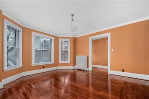 22 Sycamore St, Providence, RI 02909 - Photo 8