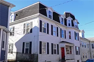 33 Ann St, Newport, RI 02840 - Photo 2