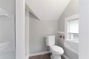 880 Douglas Ave, Providence, RI 02908 - Photo 38