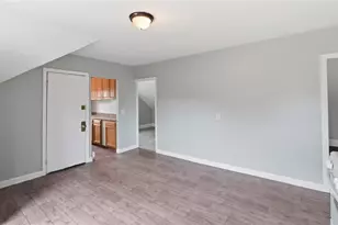 880 Douglas Ave, Providence, RI 02908 - Photo 36