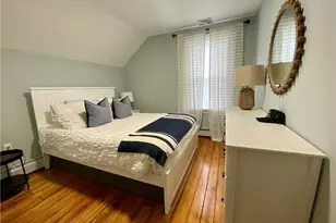 18 Hall Ave, Newport, RI 02840 - Photo 14