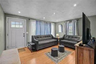 74 Canonchet St, Providence, RI 02908 - Photo 4