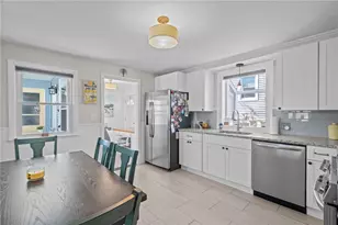 11 Bellevue Dr, Cranston, RI 02920 - Photo 24