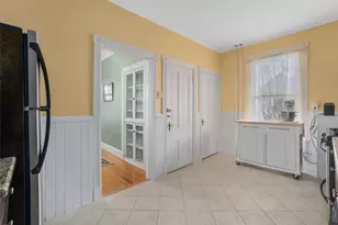 8 Everett St, Newport, RI 02840 - Photo 14