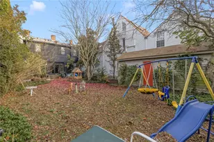 73 Thames St, Newport, RI 02840 - Photo 16