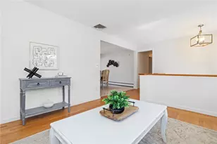 61 Argonne St, Johnston, RI 02919 - Photo 8