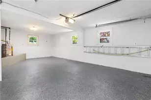61 Argonne St, Johnston, RI 02919 - Photo 36