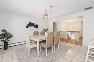 61 Argonne St, Johnston, RI 02919 - Photo 16