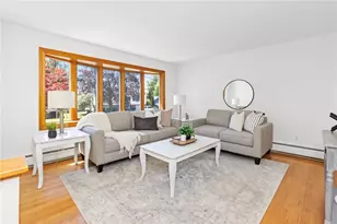 61 Argonne St, Johnston, RI 02919 - Photo 6
