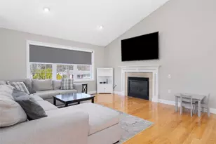 61 Garden St, Cumberland, RI 02864 - Photo 6