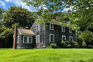 21 Smith St, Bristol, RI 02809 - Photo 36