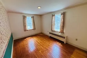 21 Smith St, Bristol, RI 02809 - Photo 10