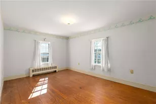 21 Smith St, Bristol, RI 02809 - Photo 18