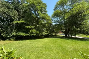 21 Smith St, Bristol, RI 02809 - Photo 36