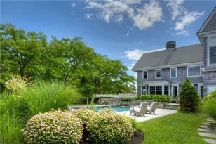271 Carnegie Harbor Dr, Portsmouth, RI 02871 - Photo 2