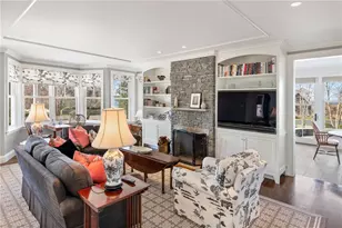 271 Carnegie Harbor Dr, Portsmouth, RI 02871 - Photo 4