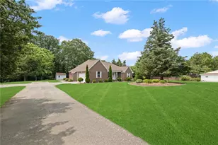 2225 Providence Pike, North Smithfield, RI 02896 - Photo 36