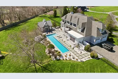 99 Meadowlark Lane, Portsmouth, RI 02871 - Photo 4