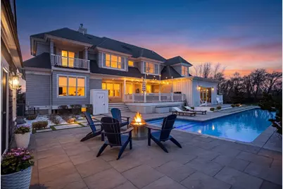 99 Meadowlark Lane, Portsmouth, RI 02871 - Photo 2