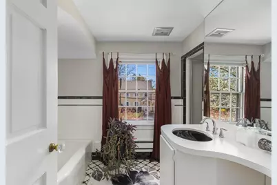 685 Pontiac Avenue, Cranston, RI 02910 - Photo 34