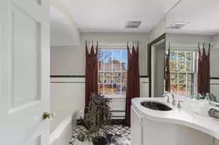 685 Pontiac Ave, Cranston, RI 02910 - Photo 34