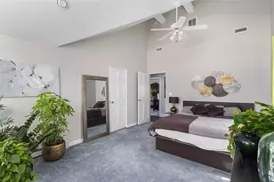 685 Pontiac Ave, Cranston, RI 02910 - Photo 32