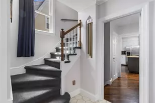 685 Pontiac Ave, Cranston, RI 02910 - Photo 6