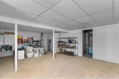 685 Pontiac Avenue, Cranston, RI 02910 - Photo 36